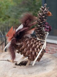 Artesanato de cones de abeto (grandes, pintados) para o Ano Novo (mais de 175 fotos) Belos brinquedos para as férias!