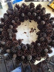Artesanato de cones de abeto (grandes, pintados) para o Ano Novo (mais de 175 fotos) Belos brinquedos para as férias!