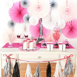 Como decorar o quarto para o aniversário da criança com as próprias mãos? (180+ Idéias Fotográficas) Nós fazemos dependendo das necessidades de idade