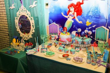 Como decorar o quarto para o aniversário da criança com as próprias mãos? (180+ Idéias Fotográficas) Nós fazemos dependendo das necessidades de idade