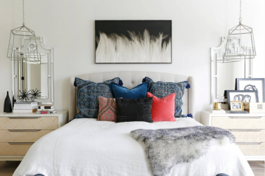 Como fazer espaço no quarto acima da cama: colocação de pinturas pelo Feng Shui. 170+ (Fotos) acentos brilhantes e elegantes
