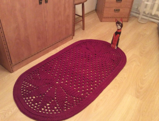 Fazemos as nossas próprias mãos: Como é que um tapete de fios fica no seu interior? (Mais de 85 fotos). Idéias legais para um design elegante (tapetes redondos, retangulares, feitos de pompons)