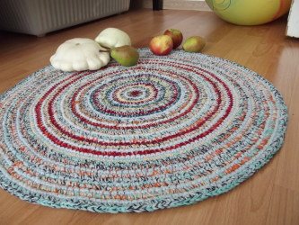 Fazemos as nossas próprias mãos: Como é que um tapete de fios fica no seu interior? (Mais de 85 fotos). Idéias legais para um design elegante (tapetes redondos, retangulares, feitos de pompons)