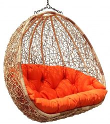 เก้าอี้ที่ถูกระงับจากหวายธรรมชาติและประดิษฐ์: 195+ ตัวเลือกภาพ (หวาย, macrame, พร้อมฝาครอบ)