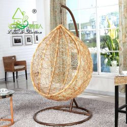 เก้าอี้ที่ถูกระงับจากหวายธรรมชาติและประดิษฐ์: 195+ ตัวเลือกภาพ (หวาย, macrame, พร้อมฝาครอบ)