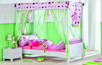 Design de cama de luxo com um dossel para o conforto romântico. 160+ (Fotos) para quartos para adultos e crianças (+ Avaliações)