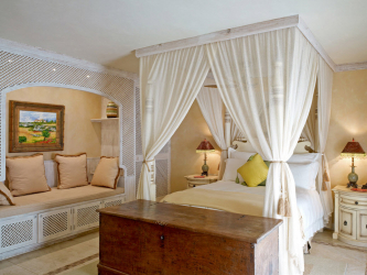 Design de cama de luxo com um dossel para o conforto romântico. 160+ (Fotos) para quartos para adultos e crianças (+ Avaliações)