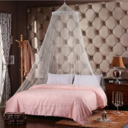 Design de cama de luxo com um dossel para o conforto romântico. 160+ (Fotos) para quartos para adultos e crianças (+ Avaliações)