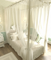 Design de cama de luxo com um dossel para o conforto romântico. 160+ (Fotos) para quartos para adultos e crianças (+ Avaliações)
