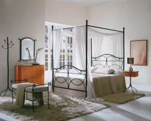 Design de cama de luxo com um dossel para o conforto romântico. 160+ (Fotos) para quartos para adultos e crianças (+ Avaliações)