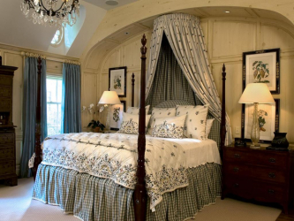 Design de cama de luxo com um dossel para o conforto romântico. 160+ (Fotos) para quartos para adultos e crianças (+ Avaliações)