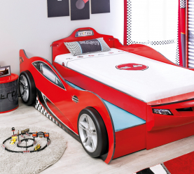 Como adicionar passas ao berçário: uma cama na forma de um carro para meninos e meninas (mais de 85 fotos). Características de uso no interior