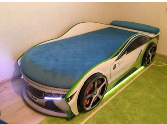 Como adicionar passas ao berçário: uma cama na forma de um carro para meninos e meninas (mais de 85 fotos). Características de uso no interior