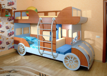 Como adicionar passas ao berçário: uma cama na forma de um carro para meninos e meninas (mais de 85 fotos). Características de uso no interior