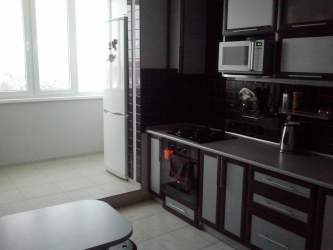 Cozinha combinada com loggia: maneiras reais de usar o local com sabedoria. Design de interiores não chato (mais de 120 fotos)