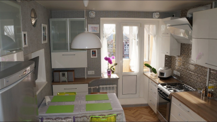 Cozinha combinada com loggia: maneiras reais de usar o local com sabedoria. Design de interiores não chato (mais de 120 fotos)