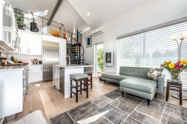 Interior da cozinha combinado com a sala de estar (mais de 180 fotos): truques de design e segredos de posicionamento