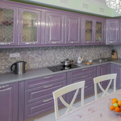 อาหารสีม่วง: วิญญาณที่น่าสนใจหรือรัศมีแห่งความสงบสุข? 170+ (Photos) สำหรับการออกแบบตกแต่งภายในไร้ที่ติ