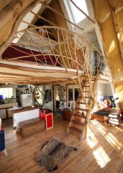 290+ Fotos de belas Opções de escadas para o segundo andar em uma casa particular (madeira, metal, concreto)