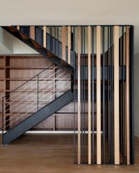 290+ Fotos de belas Opções de escadas para o segundo andar em uma casa particular (madeira, metal, concreto)