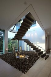 290+ Fotos de belas Opções de escadas para o segundo andar em uma casa particular (madeira, metal, concreto)