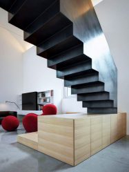 290+ Fotos de belas Opções de escadas para o segundo andar em uma casa particular (madeira, metal, concreto)