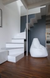 290+ Fotos de belas Opções de escadas para o segundo andar em uma casa particular (madeira, metal, concreto)