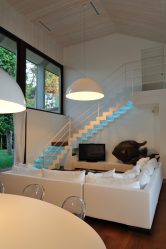 290+ Fotos de belas Opções de escadas para o segundo andar em uma casa particular (madeira, metal, concreto)