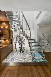 290+ Fotos de belas Opções de escadas para o segundo andar em uma casa particular (madeira, metal, concreto)