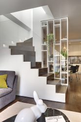 290+ Fotos de belas Opções de escadas para o segundo andar em uma casa particular (madeira, metal, concreto)