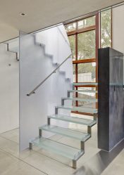 290+ Fotos de belas Opções de escadas para o segundo andar em uma casa particular (madeira, metal, concreto)