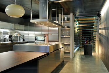 290+ Fotos de belas Opções de escadas para o segundo andar em uma casa particular (madeira, metal, concreto)