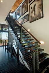 290+ Fotos de belas Opções de escadas para o segundo andar em uma casa particular (madeira, metal, concreto)