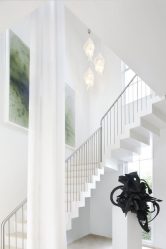 290+ Fotos de belas Opções de escadas para o segundo andar em uma casa particular (madeira, metal, concreto)