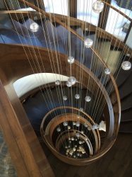290+ Fotos de belas Opções de escadas para o segundo andar em uma casa particular (madeira, metal, concreto)