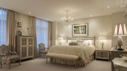 Lustres modernos no interior do quarto (mais de 190 fotos) - Como escolher um elemento de design brilhante para uma atmosfera tranquila?