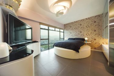 Lustres modernos no interior do quarto (mais de 190 fotos) - Como escolher um elemento de design brilhante para uma atmosfera tranquila?