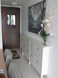 Como equipar o pequeno corredor no mobiliário do apartamento? Beautiful Modern Interiors (mais de 205 fotos)