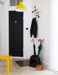 Como equipar o pequeno corredor no mobiliário do apartamento? Beautiful Modern Interiors (mais de 205 fotos)