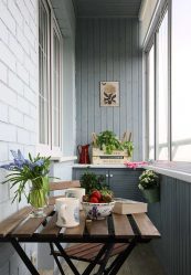 Como equipar uma pequena varanda em um apartamento: elegante, bonito, prático? 190+ (Fotos) Interiores com acabamento