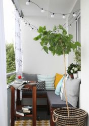 Como equipar uma pequena varanda em um apartamento: elegante, bonito, prático? 190+ (Fotos) Interiores com acabamento