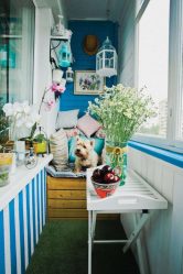 Como equipar uma pequena varanda em um apartamento: elegante, bonito, prático? 190+ (Fotos) Interiores com acabamento