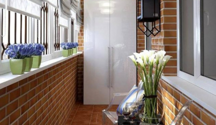 Como equipar uma pequena varanda em um apartamento: elegante, bonito, prático? 190+ (Fotos) Interiores com acabamento
