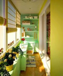 Como equipar uma pequena varanda em um apartamento: elegante, bonito, prático? 190+ (Fotos) Interiores com acabamento