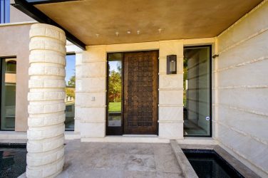 Entrada da porta de metal para a casa (mais de 175 fotos): Da seleção à decoração