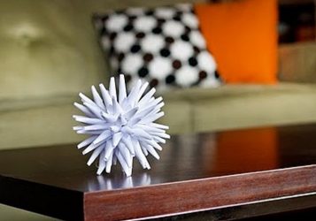 Decorações com brinquedos de papel para o novo 2018 ano do cão. Faça o feriado realmente brilhante!