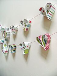 Decorações com brinquedos de papel para o novo 2018 ano do cão. Faça o feriado realmente brilhante!
