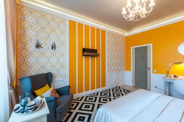 Combinação de papel de parede de quarto: mais de 240 fotos de combinações de interiores bonitas