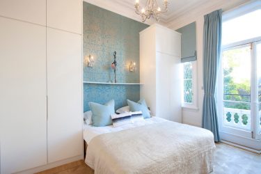 Papéis de parede no quarto - idéias interiores modernos de 2017, fotos e recomendações que não podem ser ignoradas