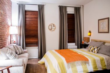 Studio Apartment: Soluções de estilo com elementos decorativos. 205+ Idéias Fotográficas de interior moderno